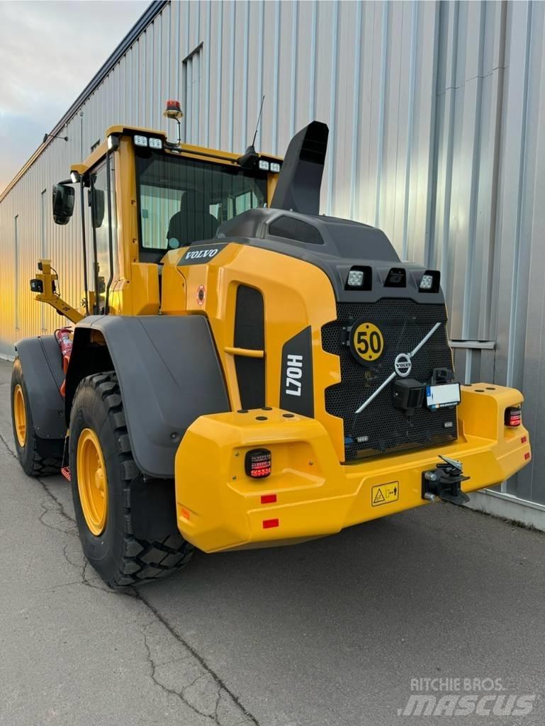 Volvo L 70 H Iekrāvēji uz riteņiem