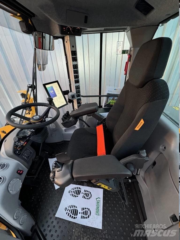 Volvo L 70 H Iekrāvēji uz riteņiem