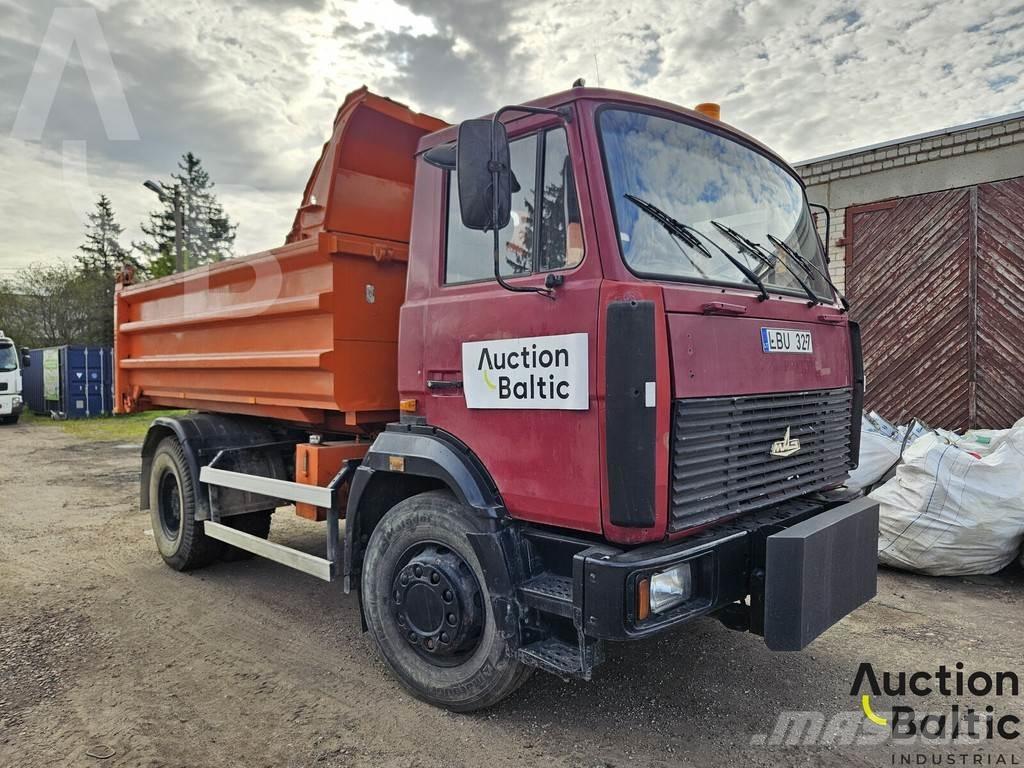 MAZ 555131 Pašizgāzējs