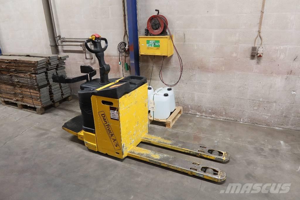 EL-LØFTER TSX 20 Zemie palešu pacēlāji