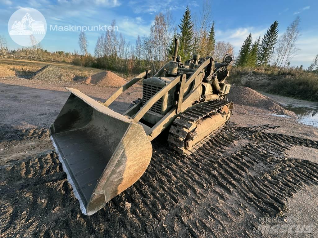 CAT 955 Kāpurķēžu iekrāvēji