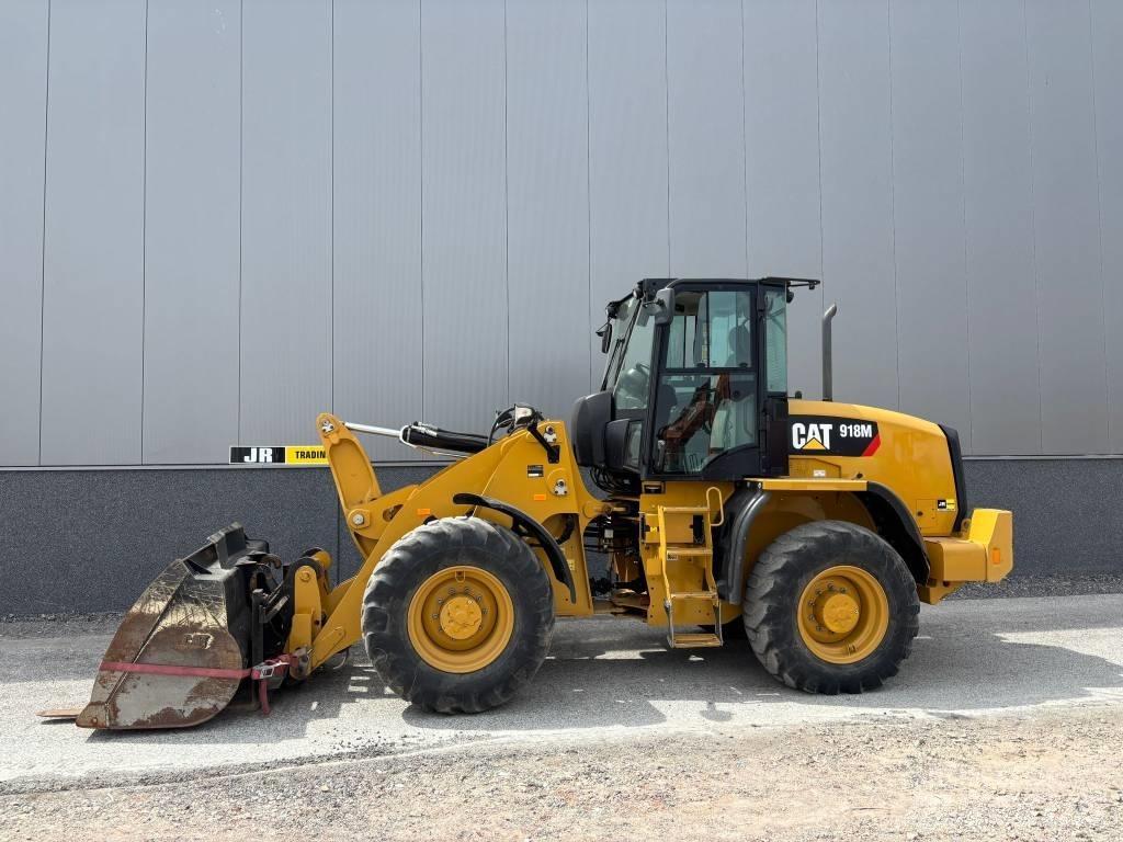 CAT 918 M Iekrāvēji uz riteņiem
