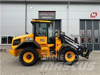 JCB 411 HT Iekrāvēji uz riteņiem