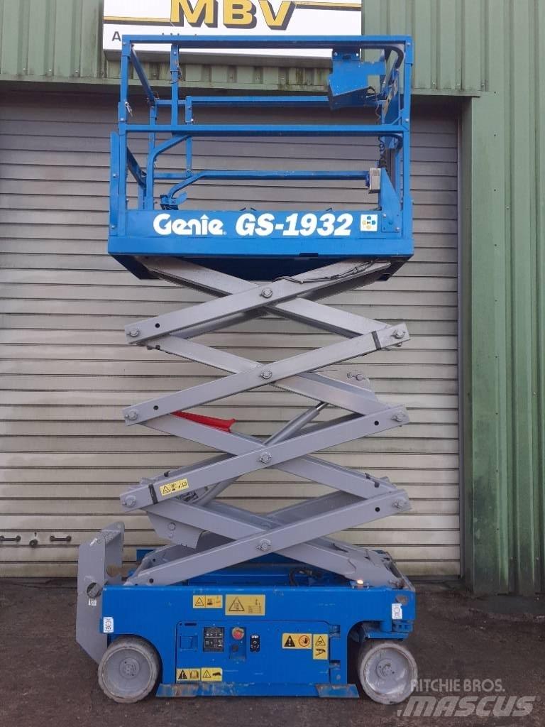 Genie GS 1932 Šķerveida pacēlāji