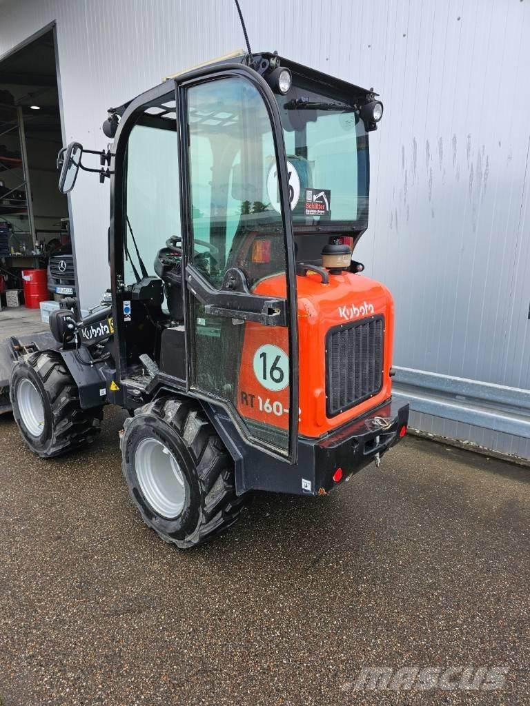 Kubota RT160-2 Iekrāvēji uz riteņiem