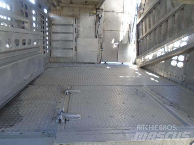 Wilson PSDCL-308P Dzīvnieku transportēšanas piekabes