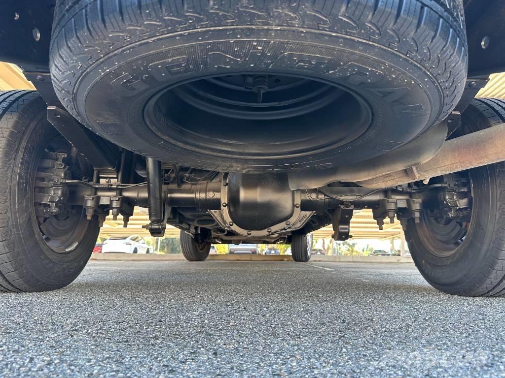 Ford F 350 Vieglais kravas automobilis/izkraušana no sāniem