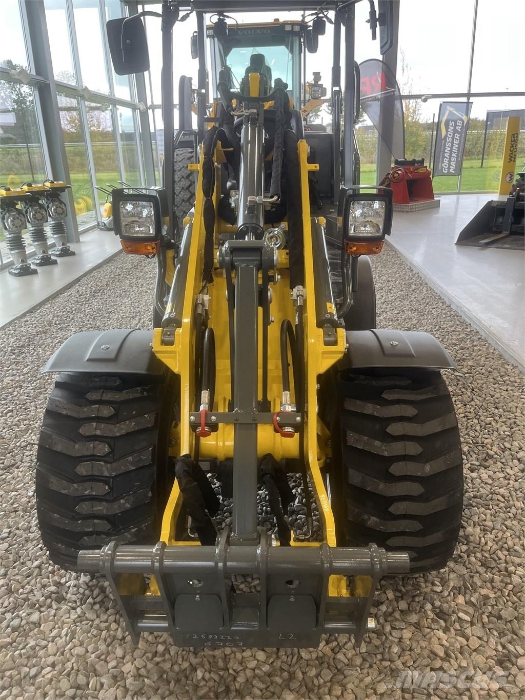 Wacker Neuson WL 25 Iekrāvēji uz riteņiem