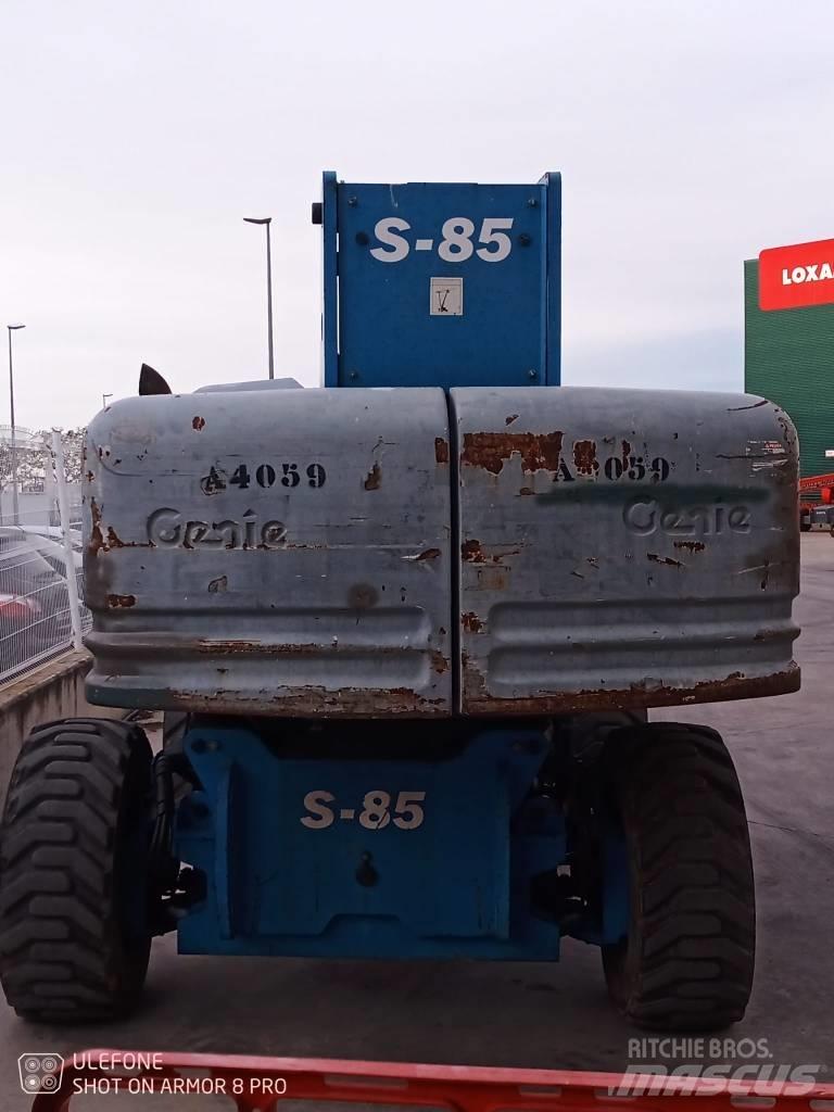 Genie S 85 Teleskopiskie pacēlāji
