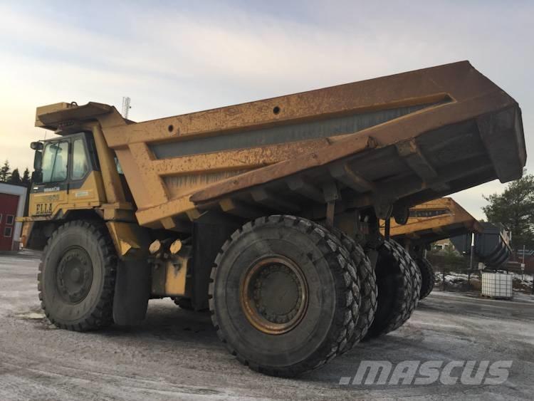 Komatsu HD 605-5 Karjeras kravas automašīnas