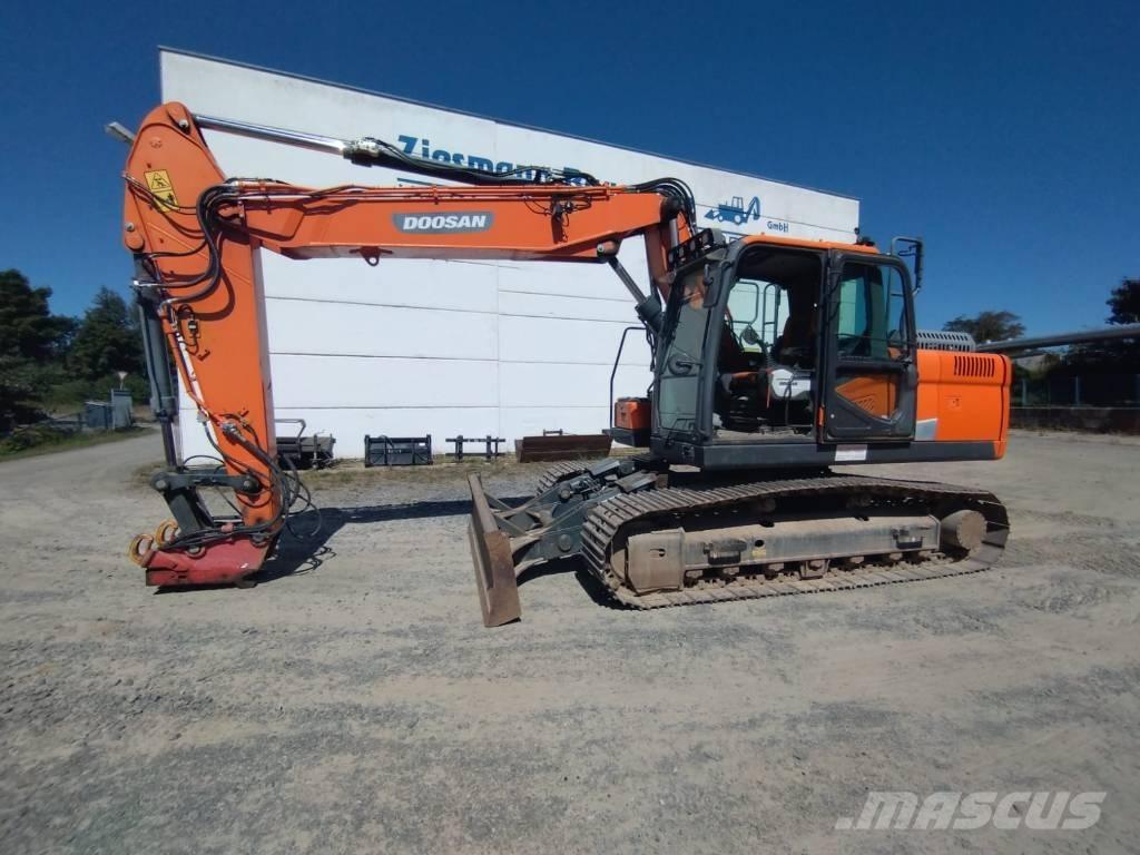 Develon DX 180 LC-5 Kāpurķēžu ekskavatori