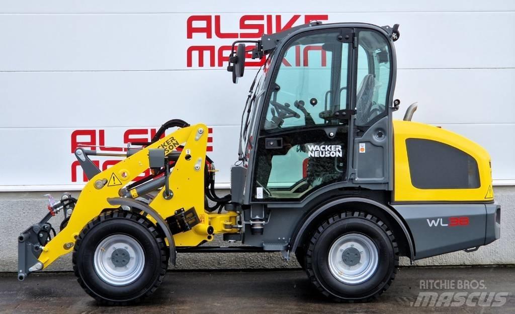 Wacker Neuson WL 38 Iekrāvēji uz riteņiem