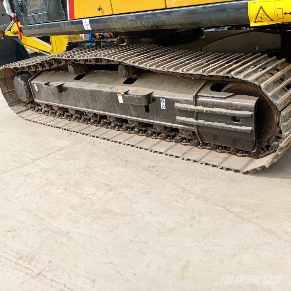 Sany SY 215 C Kāpurķēžu ekskavatori