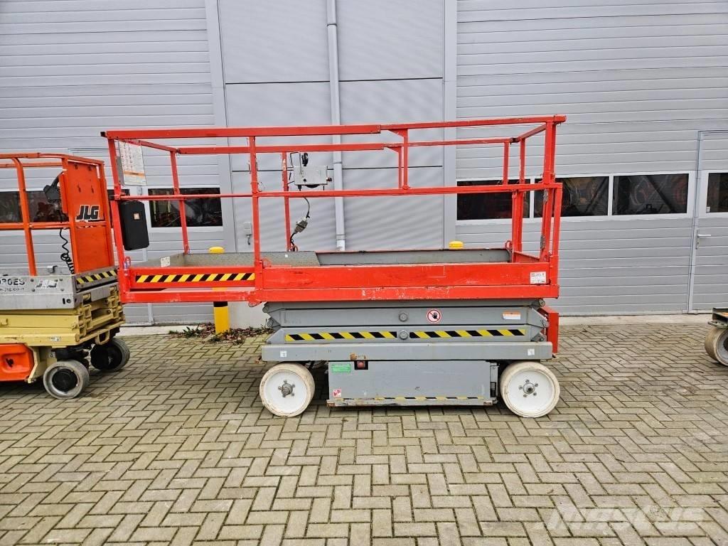 SkyJack SJ 4620 Šķerveida pacēlāji