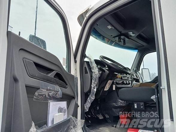 Kenworth T480 Pašizgāzējs