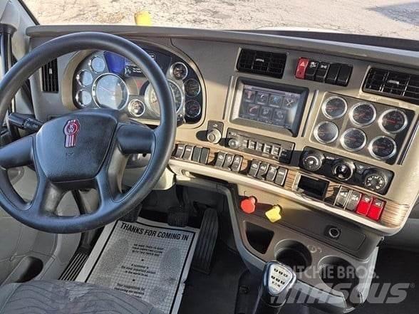 Kenworth T680 Vilcēji