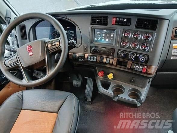 Kenworth T680 Vilcēji