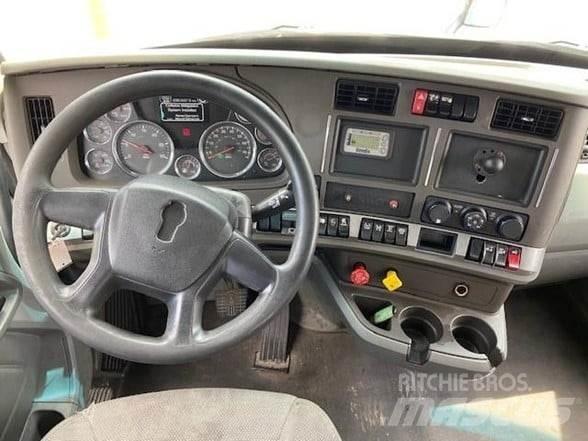 Kenworth T680 Vilcēji