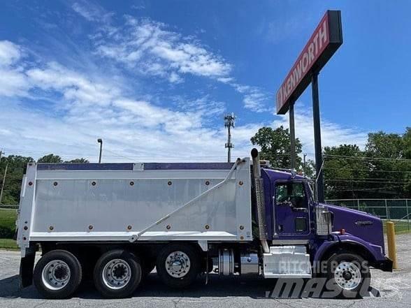 Kenworth T800 Pašizgāzējs