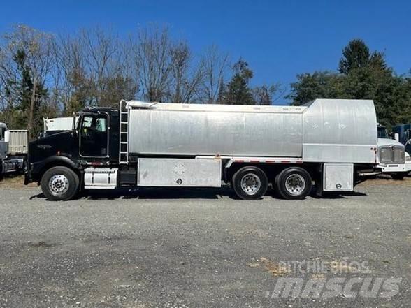 Kenworth T800 Būvniecība- Citi