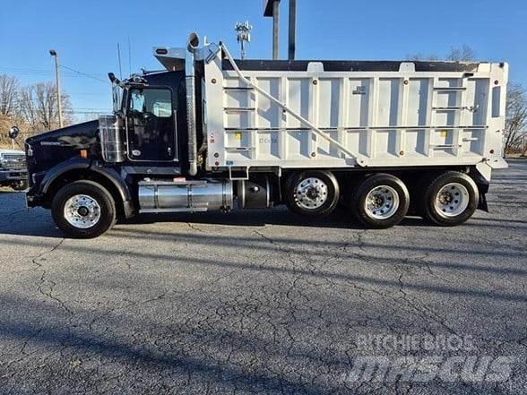 Kenworth T800 Pašizgāzējs