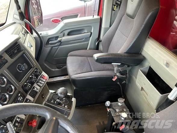 Kenworth T880 Pašizgāzējs
