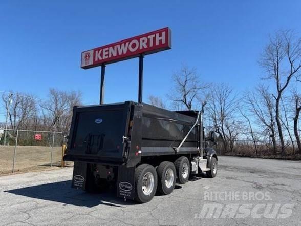 Kenworth T880 Pašizgāzējs