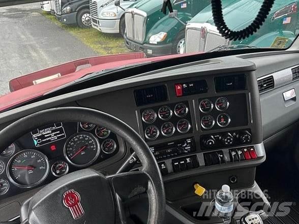 Kenworth T880 Pašizgāzējs