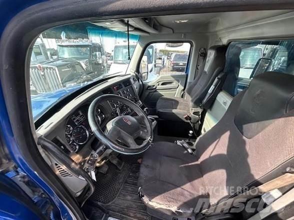 Kenworth T880 Pašizgāzējs