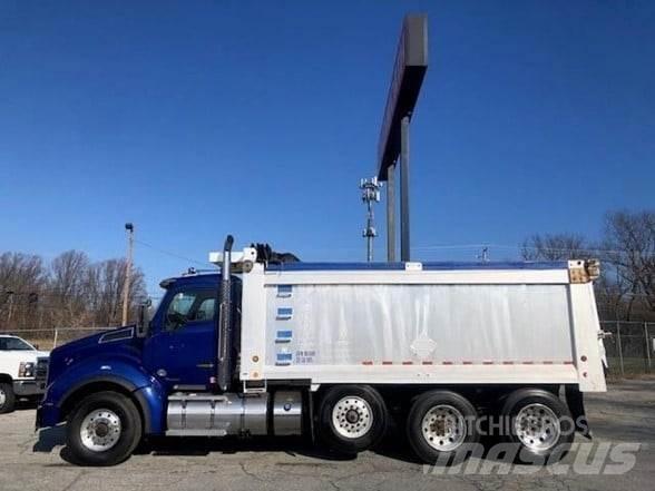 Kenworth T880 Pašizgāzējs
