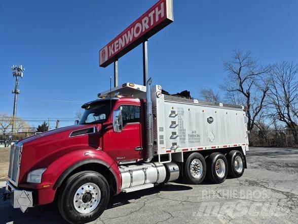 Kenworth T880 Pašizgāzējs