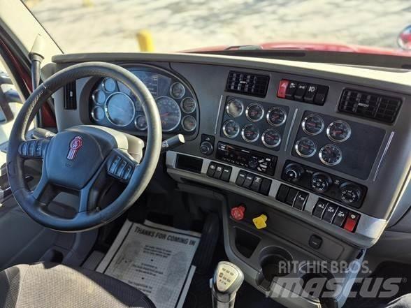 Kenworth T880 Pašizgāzējs