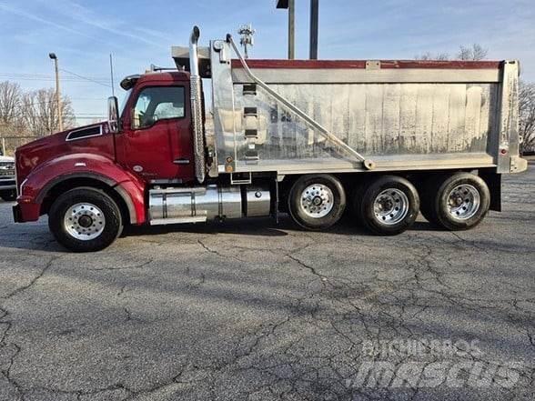 Kenworth T880 Pašizgāzējs
