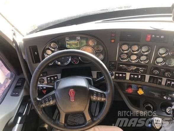 Kenworth T880 Pašizgāzējs