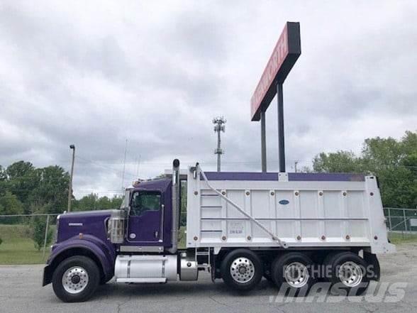 Kenworth W900 Pašizgāzējs