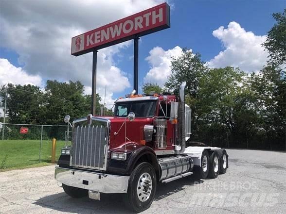 Kenworth W900B Vilcēji