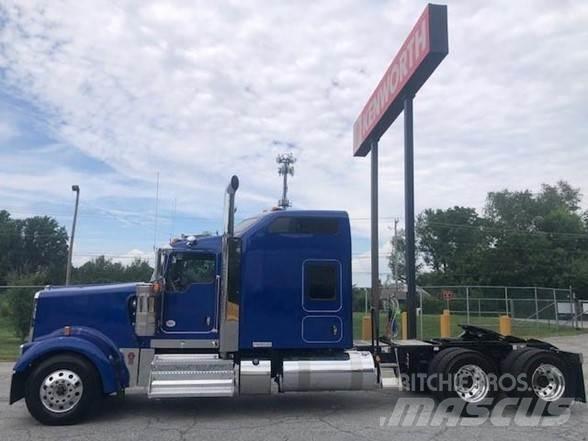 Kenworth W900L Vilcēji