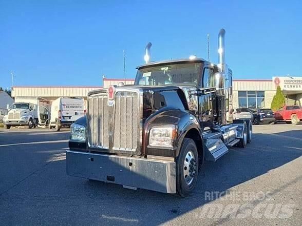 Kenworth W990 Vilcēji
