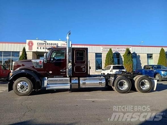 Kenworth W990 Vilcēji