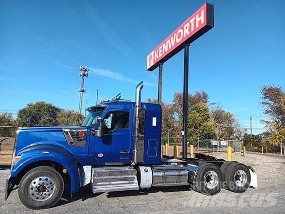 Kenworth W990 Vilcēji