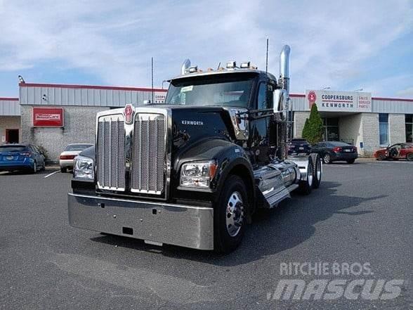 Kenworth W990 Vilcēji
