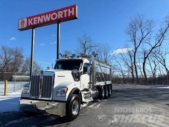 Kenworth W990 Pašizgāzējs