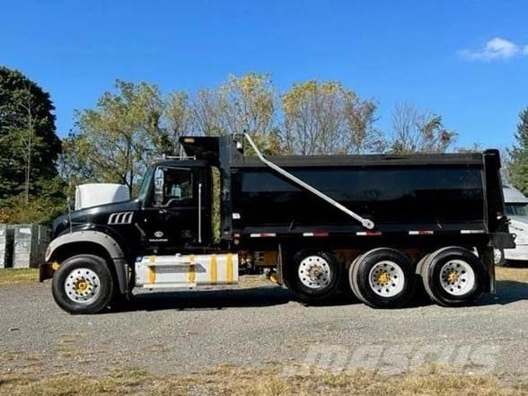 Mack GRANITE GU713 Pašizgāzējs