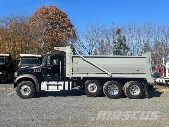 Mack GRANITE GU713 Pašizgāzējs
