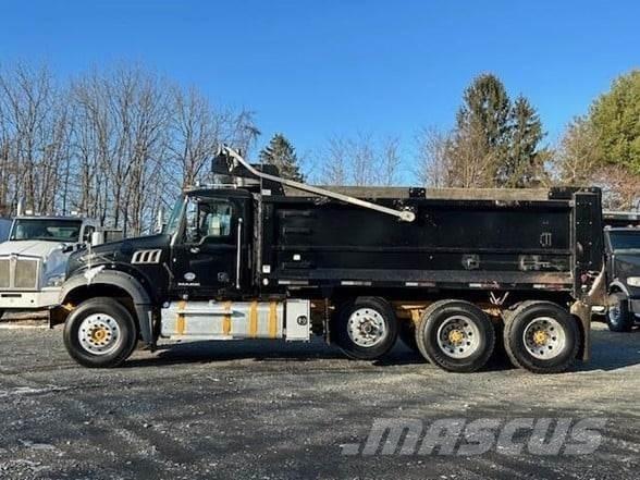 Mack GRANITE GU713 Pašizgāzējs