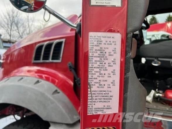 Mack GRANITE GU813 Pašizgāzējs