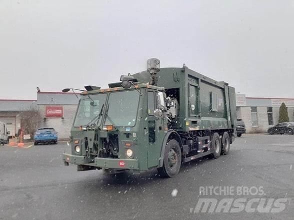 Mack LEU613 Atkritumu izvešanas transports