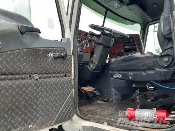 Mack PINNACLE CHU613 Vilcēji