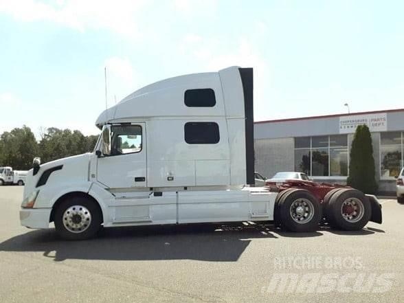 Volvo VNL64T780 Vilcēji