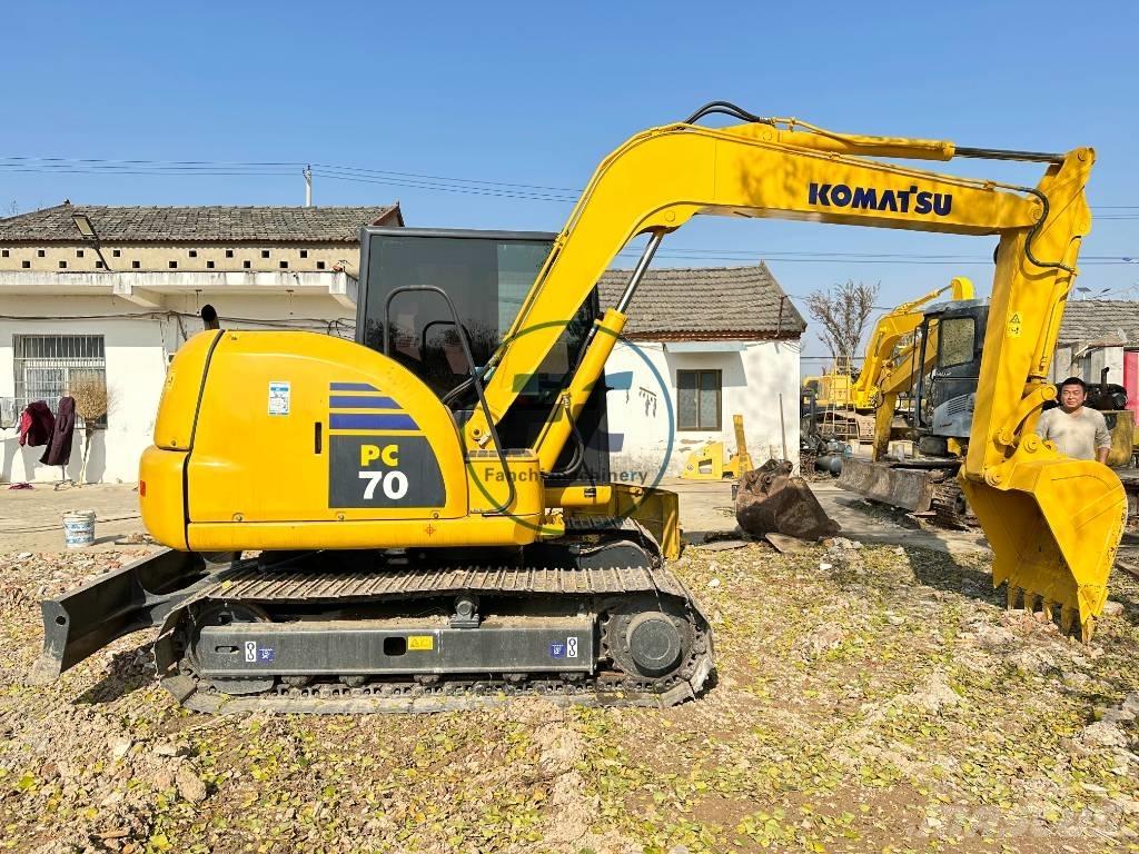 Komatsu PC 70-8 Kāpurķēžu ekskavatori